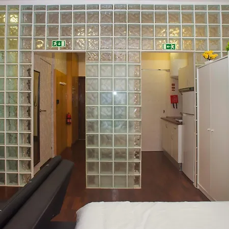 Bonsai 5 * Porto